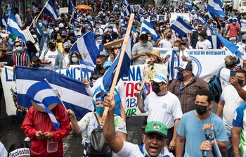 Ciudadanos nicaragüenses exiliados en Costa