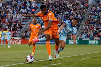 Yerson Mosquera, defensor central del