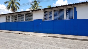El Salvador: Capturan a menor de edad acusado de disparar en escuela y lesionar a un estudiante