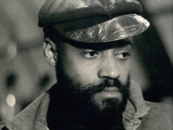 23-09-2021 Cultura.- Muere Melvin Van Peebles, el padrino del nuevo cine afroamericano, a los 89 años.
Melvin Van Peebles, actor, director, guionista, productor y uno de los grandes iconos y promotores del cine afroamericano, ha muerto a los 89 años. El artista, conocido por sus papeles en la serie 'El resplandor' o 'Violenta persecución', falleció en su casa de Manhattan el martes 21 de septiembre.
CULTURA
CONTACTO