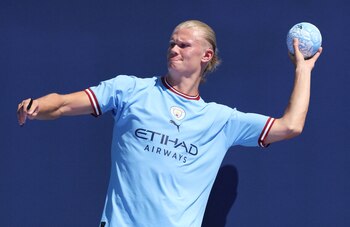 Erling Haaland podría debutar con