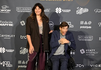Fabiola Martínez y su hijo Kike durante la entrega de premios Dona2. José Oliva / Europa Press