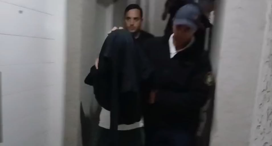 Así se llevaban detenido a Tato