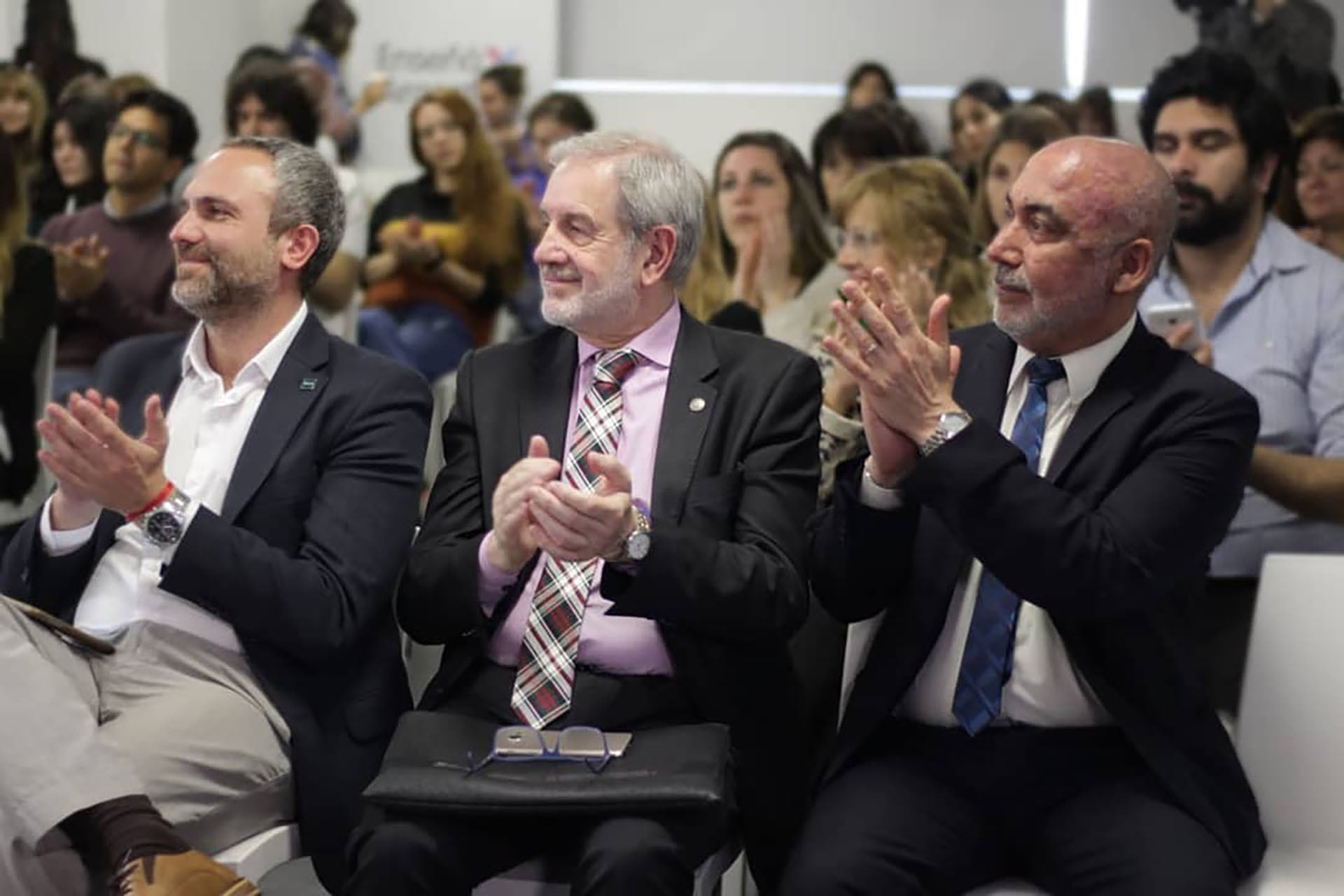 El docente en un evento