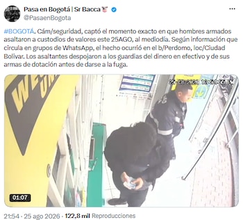 Asalto a custodios de valores en Perdomo quedó grabado por cámaras de seguridad - crédito @PasaenBogota/X