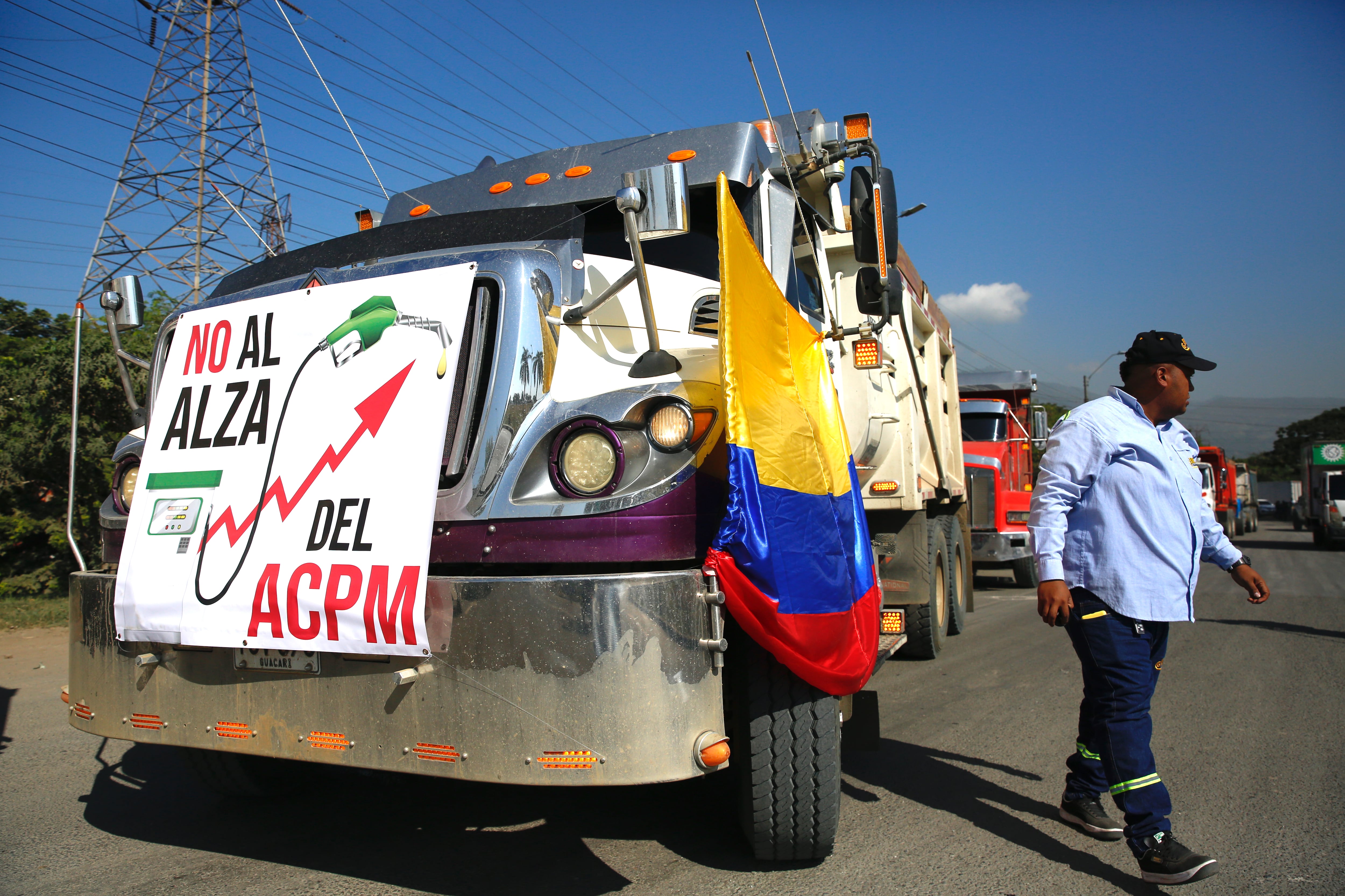  Colombia caería al puesto número 12 en la clasificación de precios del diésel en América Latina - crédito Ernesto Guzmán/EFE