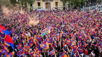 El Barça celebrará este lunes con su afición la Liga en una rúa por Barcelona