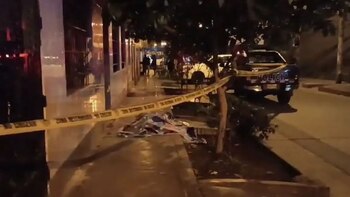 Un hombre es asesinado por