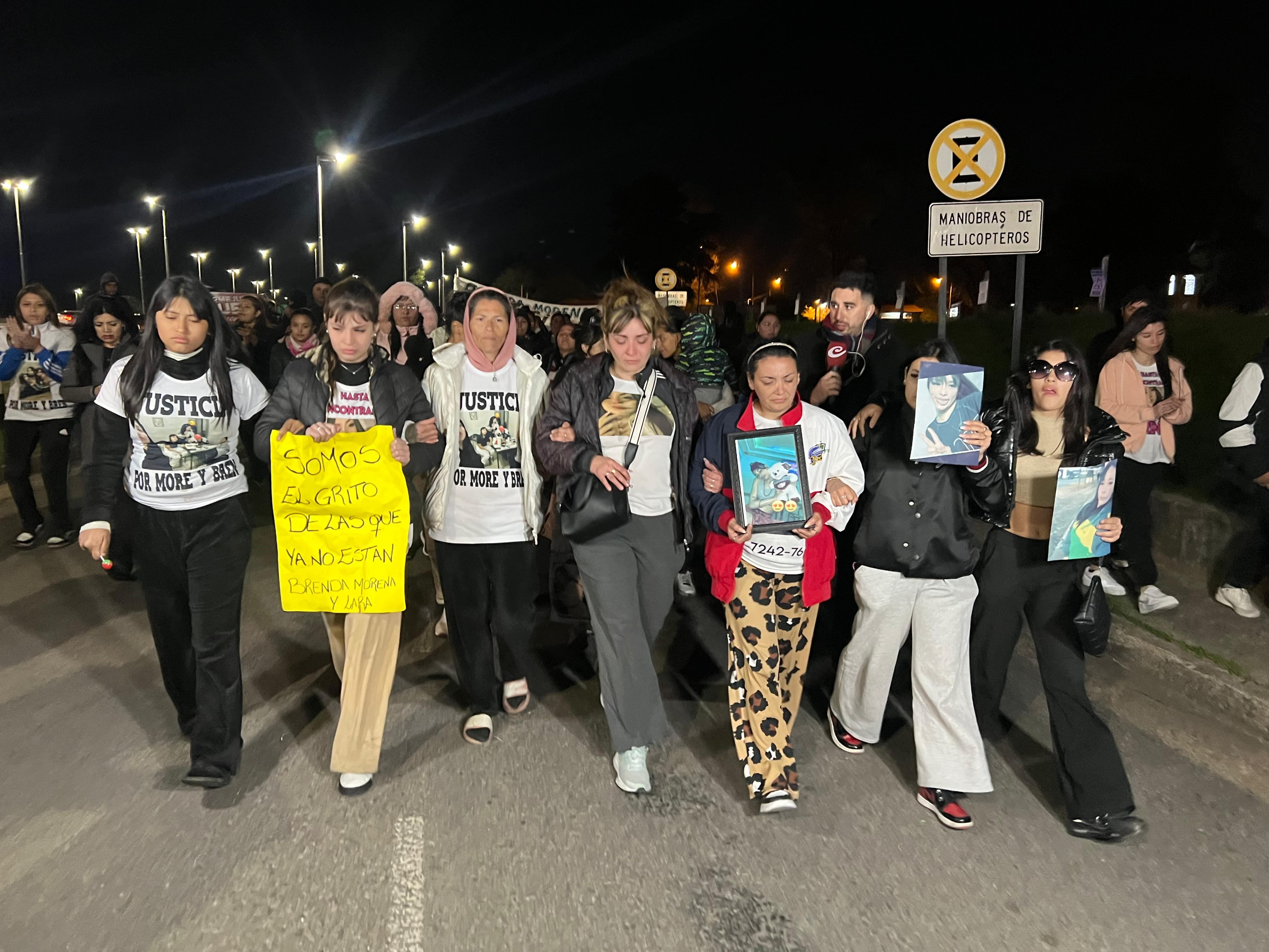 El pedido de justicia de los familiares de Lara, Brenda y Morena (RS Fotos)