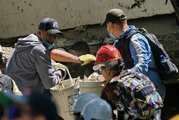 12/08/2026 CALI, Aug. 12, 2026 -- Rescuers conduct search and rescue operation on the ruins of a building damaged in an earthquake in Cali, Colombia, Aug. 11, 2026. The death toll from Monday's 7.4-magnitude earthquake in western Colombia has risen to 188, with 1,677 others injured, the Colombian Association of Capital Cities, or Asocapitales, said Tuesday.
Asocapitales said it has launched a system to report and search for missing persons as rescue and damage assessment work continues.
POLITICA
Europa Press/Contacto/COLPRENSA