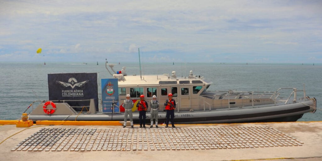 La Armada Nacional está monitoreando permanentemente los puertos de las ciudades de la costa caribe para evitar el narcotráfico en esta zona- crédito Armada de Colombia
