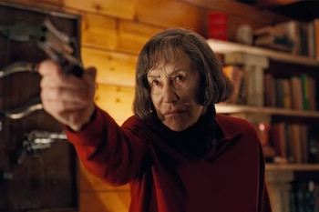 Helen Mirren en 'Talento para matar', la nueva película de Anton Corbijn basada en una obra de teatro
