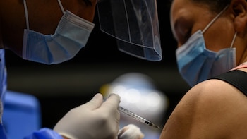 Alerta en Colombia por pico de enfermedades respiratorias: crecen las hospitalizaciones