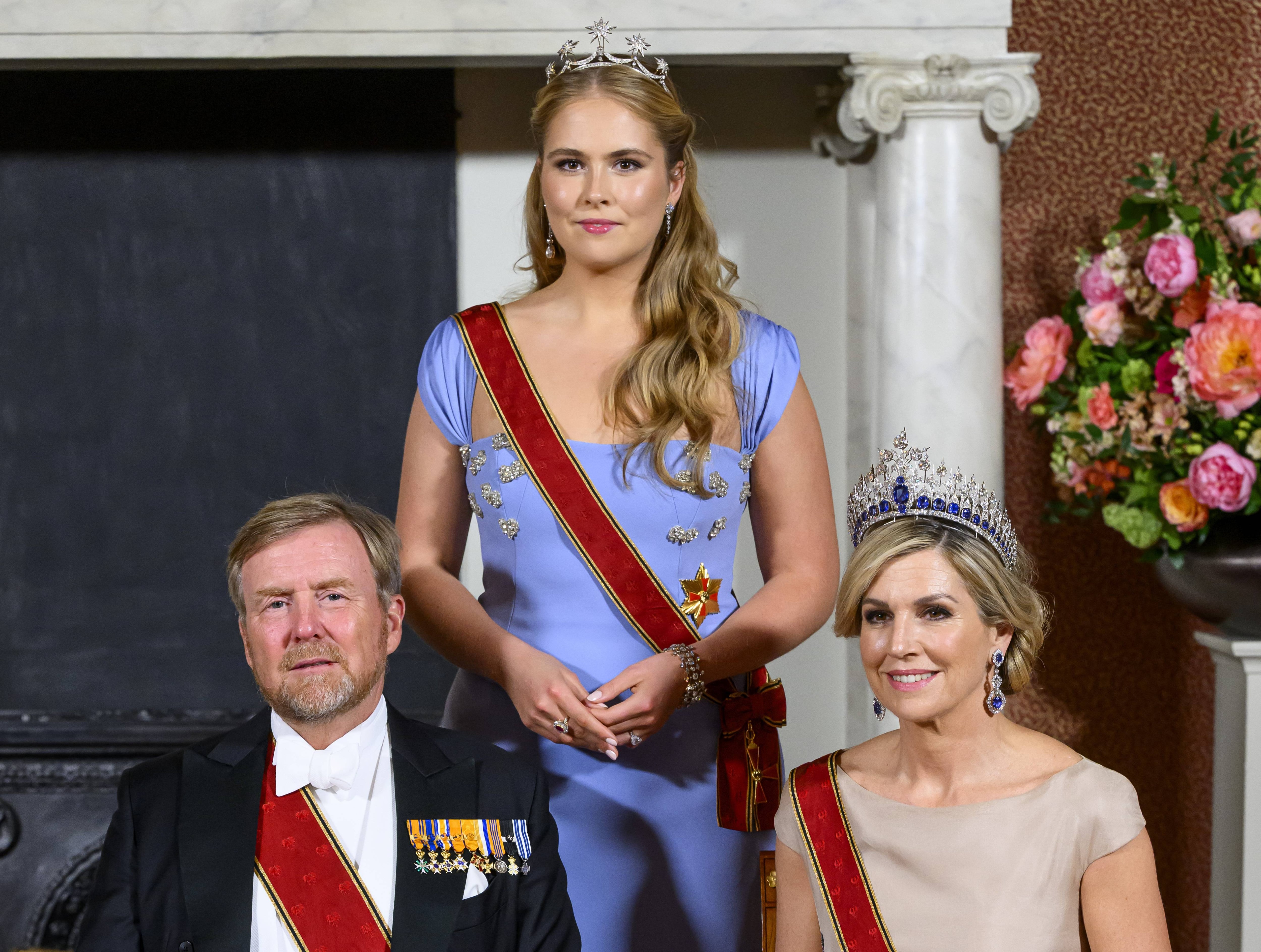 El rey Guillermo Alejandro y la reina Máxima, con la princesa Amalia (NLBeeld POOL, Mischa Schoemaker).
