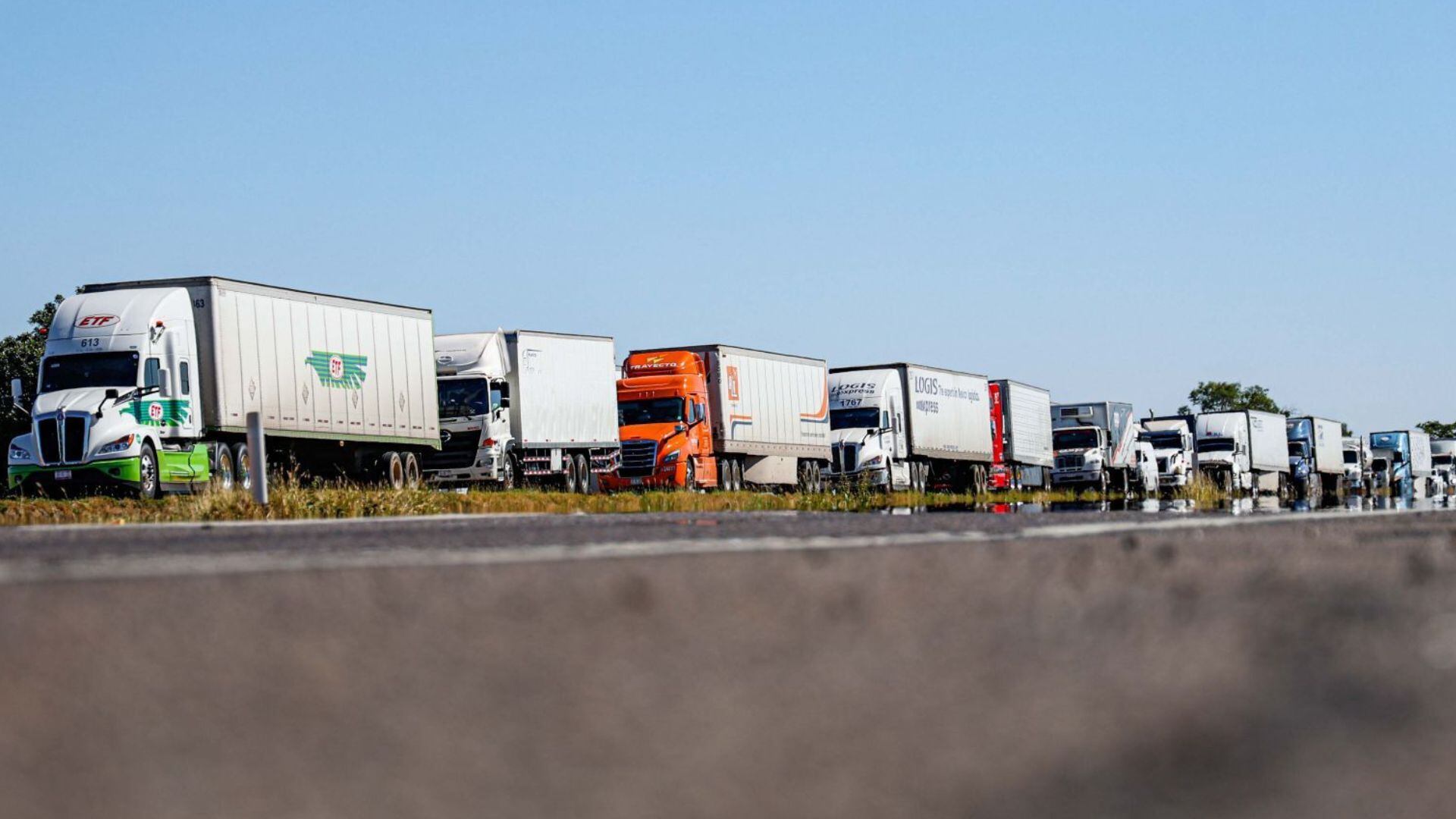 Segob reportó 29 bloqueos de transportistas en 17 estados: “No había motivos” para protestar