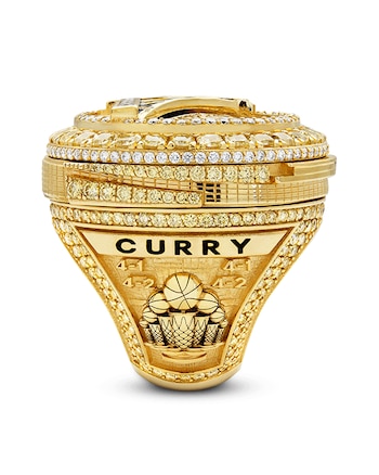 El anillo de campeón de