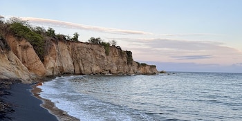 Playas como Caracas y La