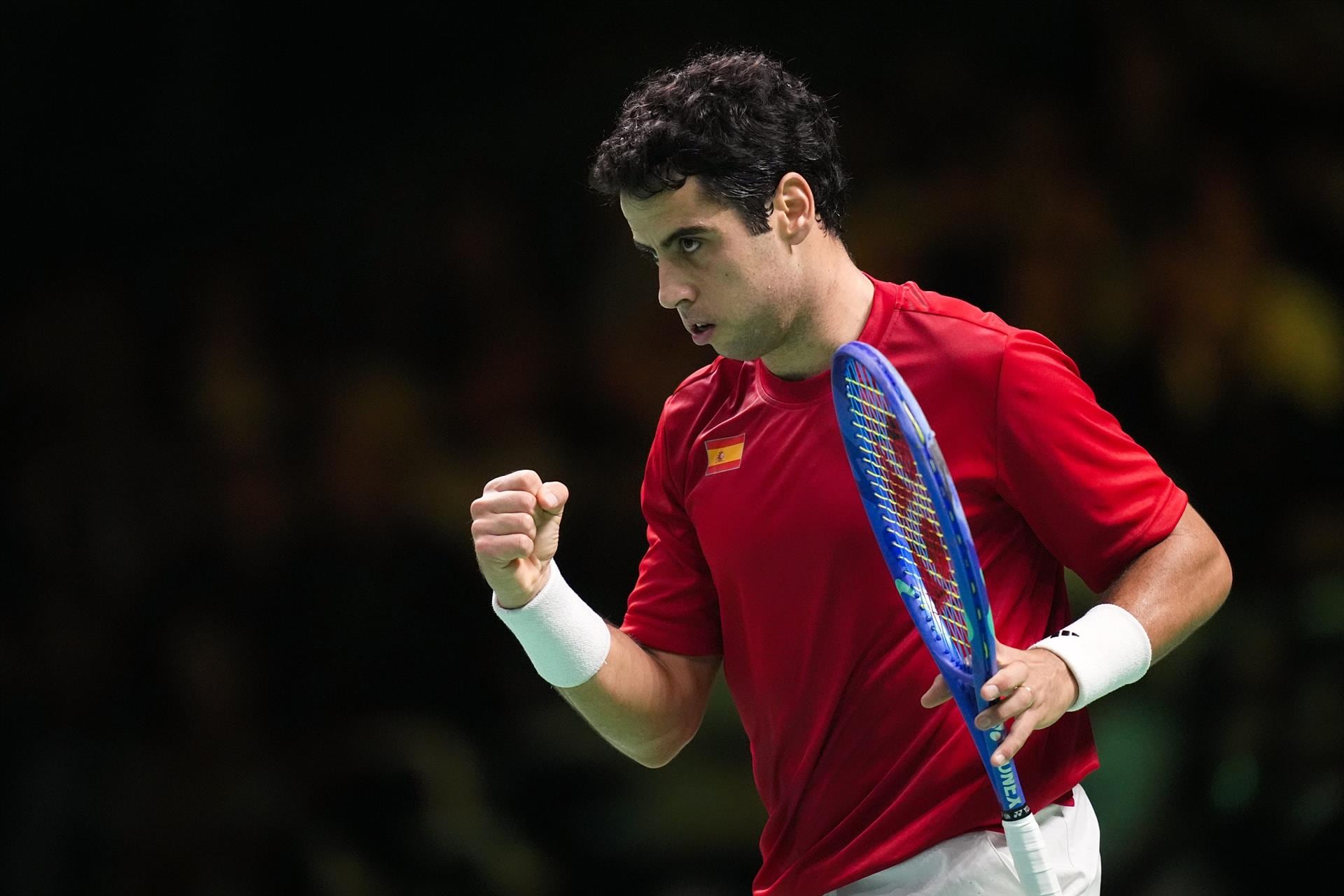 Jaume Munar avanza a octavos en Adelaida y Paula Badosa y Jessica Bouzas caen en su debut