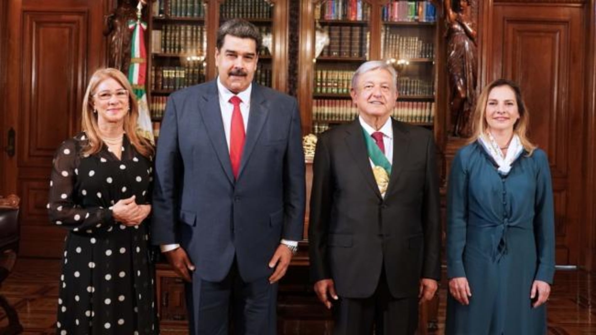 En su momento, también salió a defender a Maduro. (Foto: Presidencia de México)
