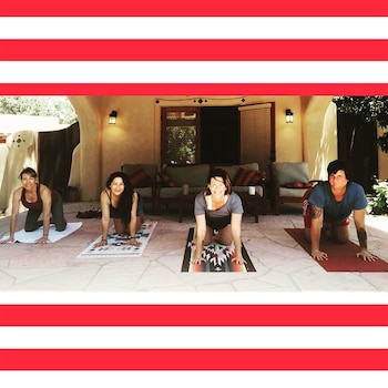 Además de su carrera musical,