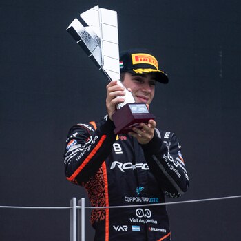 Franco con uno de los