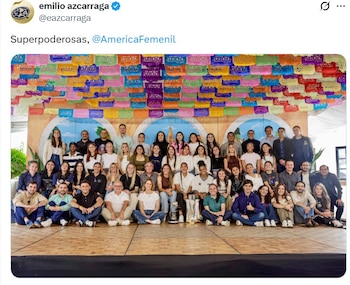 El dueño de las Águilas convivió con sus jugadoras tras los logros de la Liga y la Concacaf.