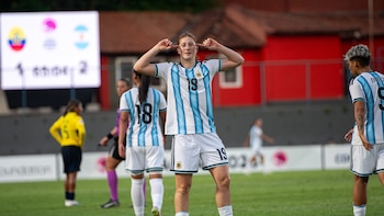 La selección argentina femenina venció