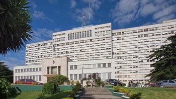 En el Hospital Militar Central,