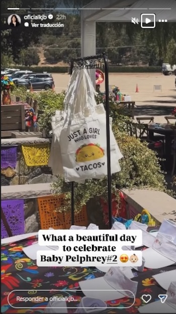 Kimberly J. Brown estuvo presente en el baby shower de Kaley Cuoco. (Instagram)