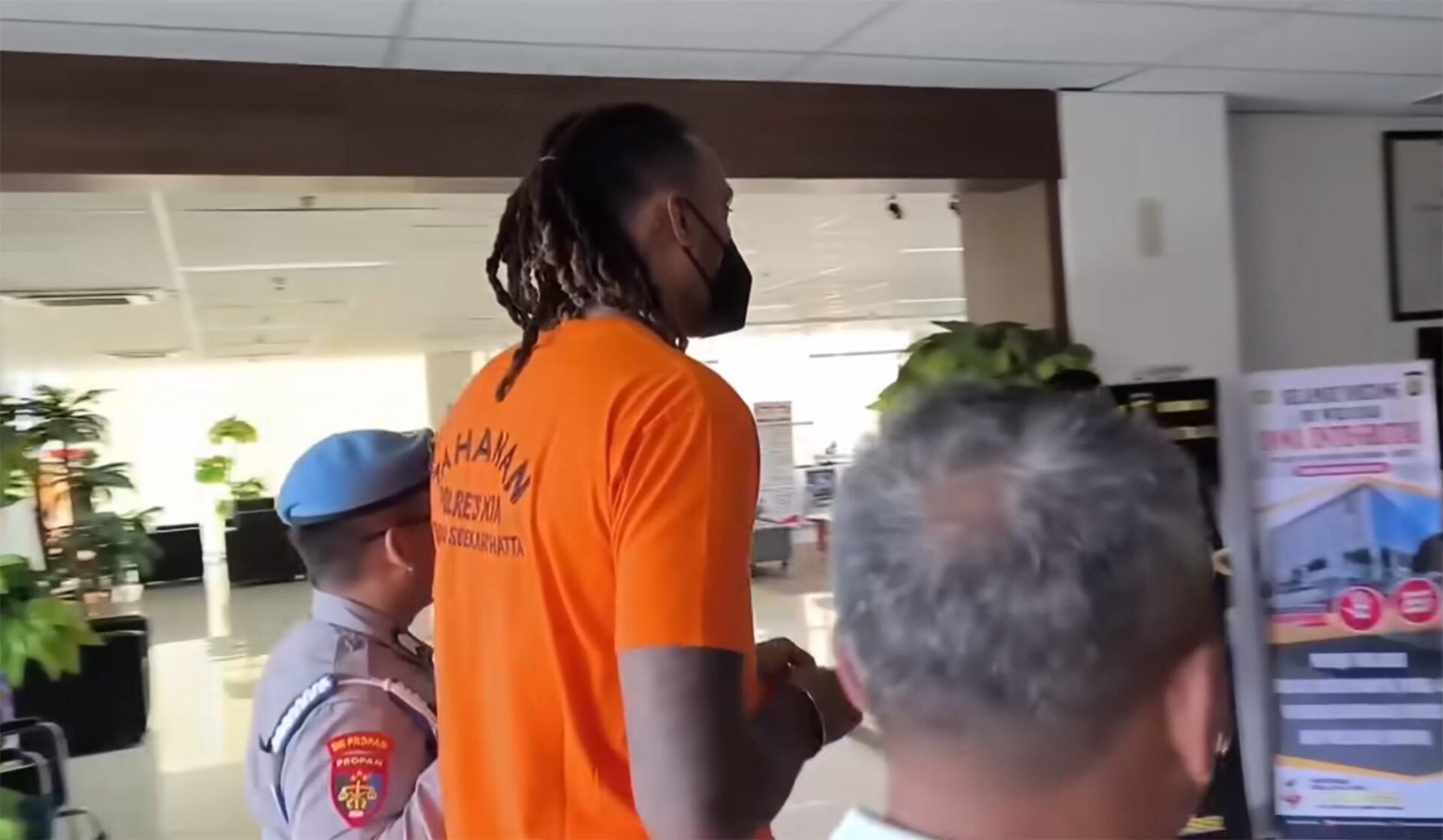 El basquetbolista Jarred Shaw lleva cinco meses preso en Indonesia y podría recibir la pena de muerte por posesión de drogas