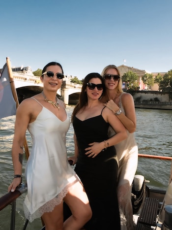 Nicole Neumann junto a la personal trainer Johanna Tomelic y Ro Guzmán