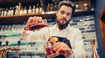 Academias y empresas del sector