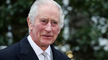 Carlos III agradece los miles