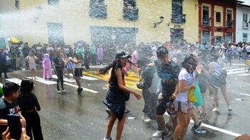 La Unsha, las coplas satíricas