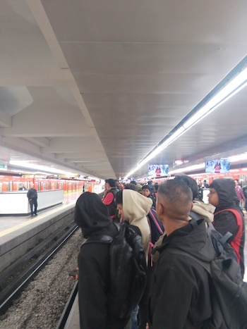 Metro CDMX, retrasos en Línea 9, Pantitlán