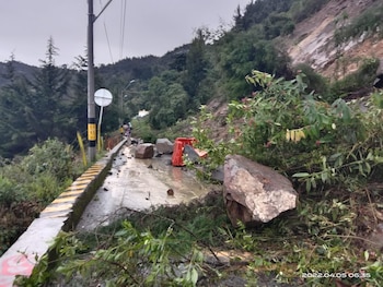 Imagen 2MHDKXJPHNB7TPZV2VY4X6EZZM