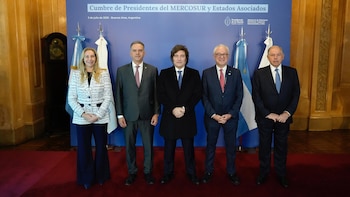 Con Milei a la cabeza,