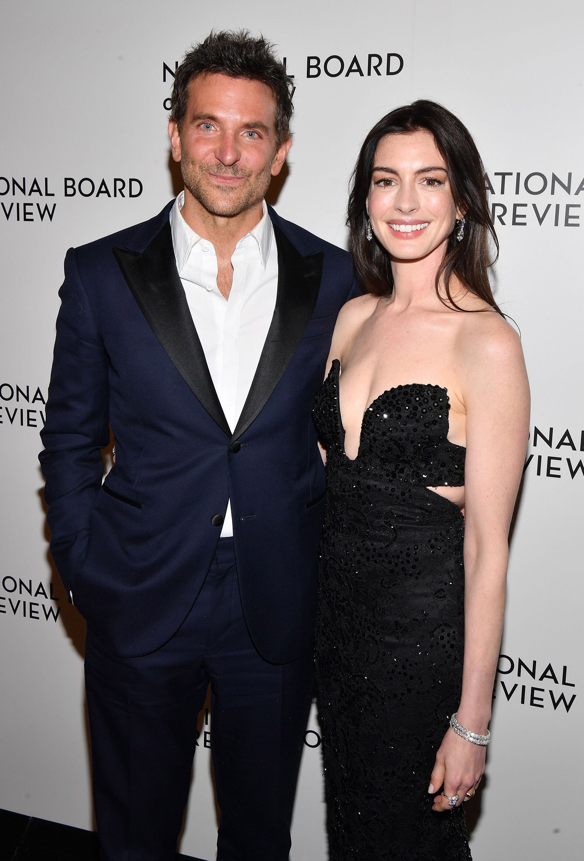 Bradley Cooper y Anne Hathaway forjaron su amistad a través de la crianza de sus hijos (Grosby)