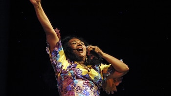 Totó la Momposina, estrella colombiana de la música folclórica, muere a los 85 años