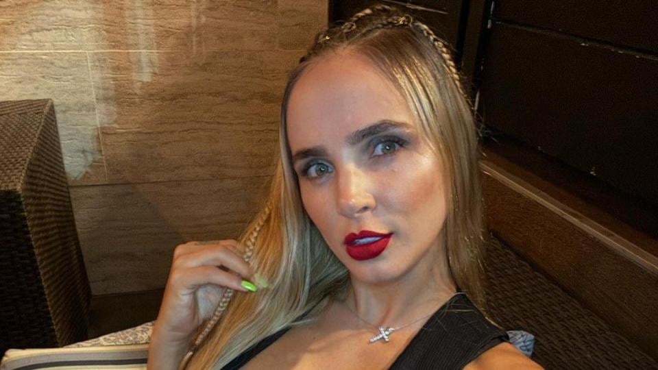 Elizabeth Loaiza pidió comprensión por publicidad que comparte tras muerte de su papá - crédito @elizabethloaiza/Instagram