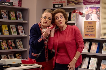 Ángeles Martín junto a Anabel