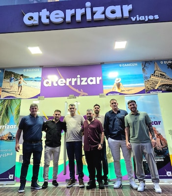 Fabian Mattia, socio de Aterrizar;