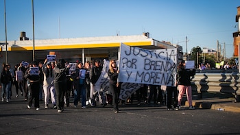 Las familias de Brenda, Morena y Lara marcharán con velas y presentarán un mural a un año del triple femicidio
