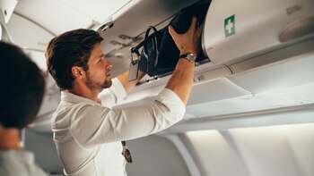 El precio de llevar maleta