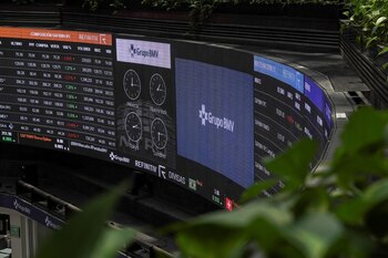 FOTO DE ARCHIVO-Un tablero muestra