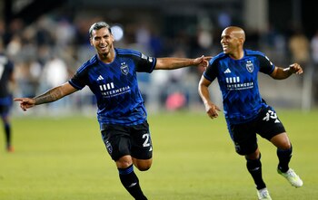 Miguel Trauco lleva tres goles