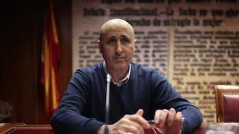 El Congreso interroga esta semana al presidente de la CHJ y a la periodista que comió con Mazón el día de la dana