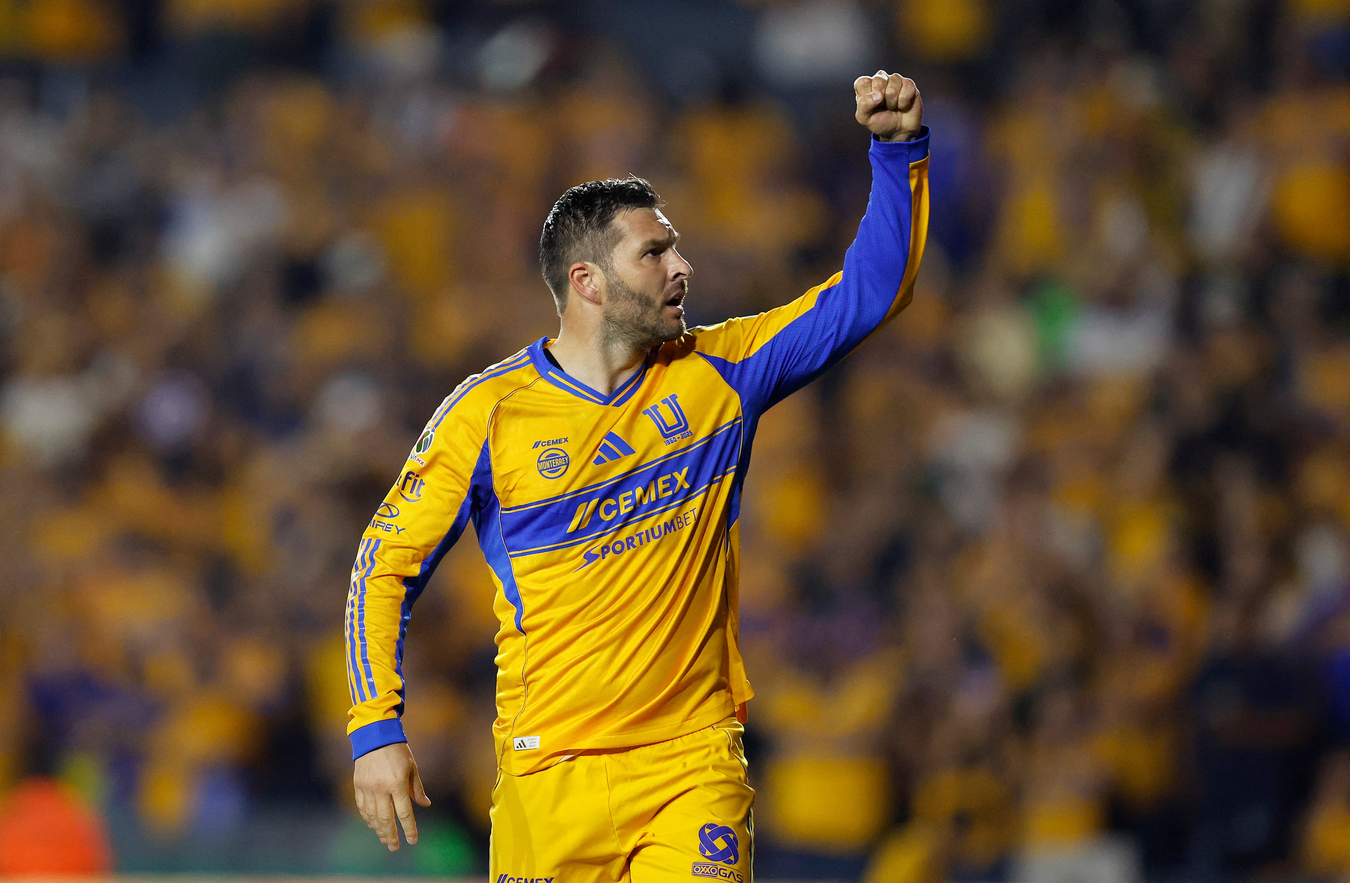 Vucetich abre la puerta para que Gignac se reintegre a Tigres como ídolo en un cargo directivo y sostiene que “pertenece” a la institución. REUTERS/Daniel Becerril