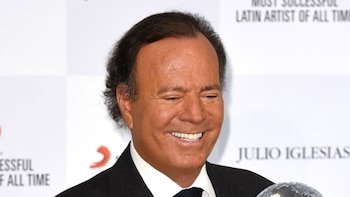 Julio Iglesias rechaza vender su