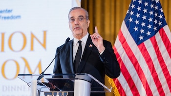El presidente dominicano alerta sobre los peligros de ceder libertades en sociedades democráticas